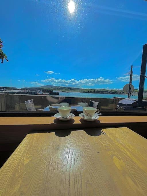 Cosy Portmor Log Cabin- Sea Views, Deck & Relaxation Malin Head ภายนอก รูปภาพ